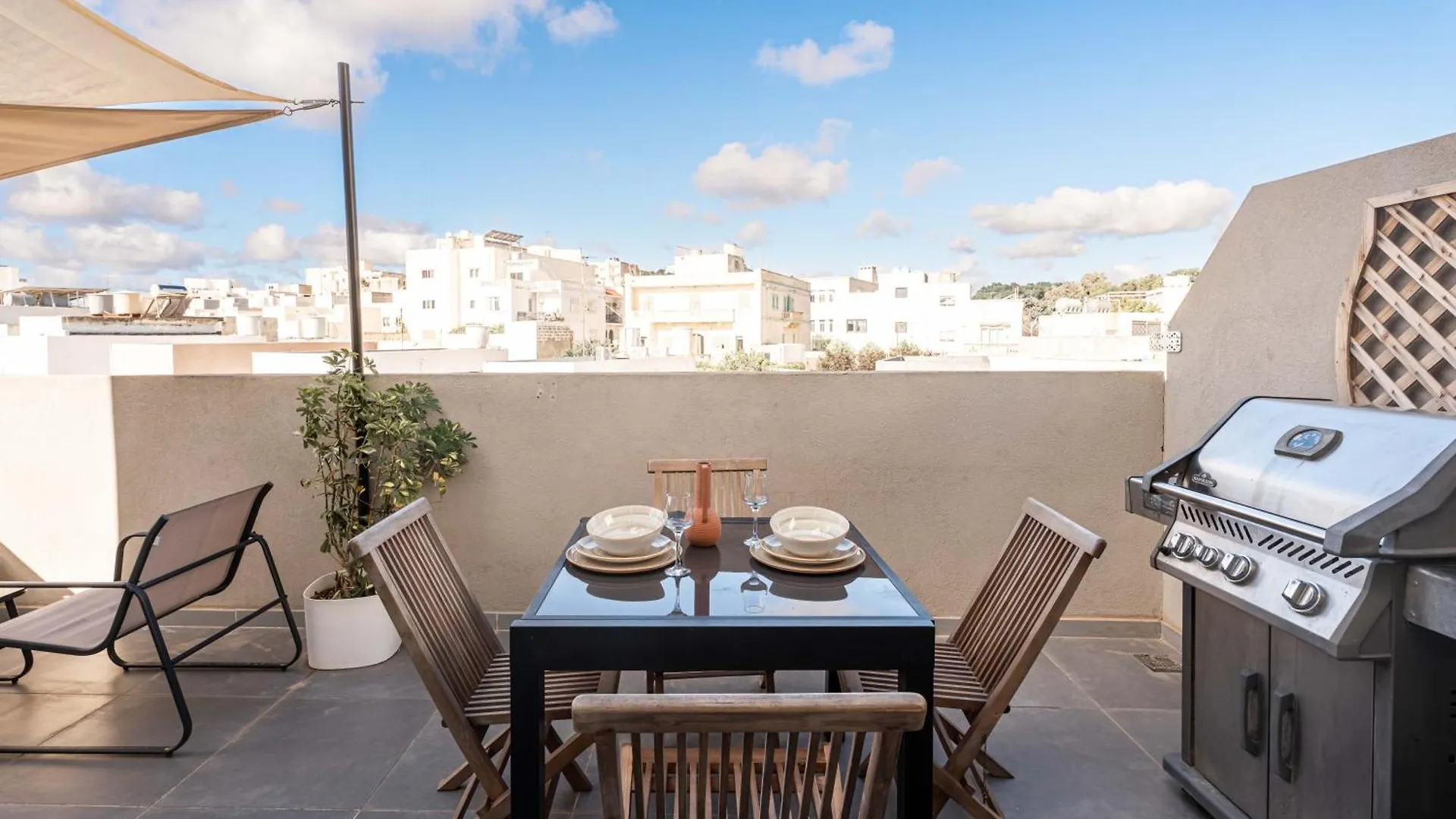 Charming 3 Story Maltese House With Terrace & Bbq Apartment Saint Julian's 0*,